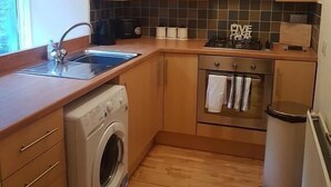 Apartment, 2 Bedrooms | Private kitchen - Fishermans Cottage (Wick)