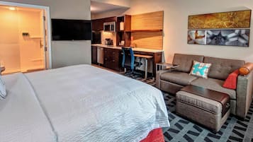 Desk, iron/ironing board, free cribs/infant beds, free WiFi