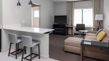 Suite, 1 Bedroom, Corner | Living room | 42-inch LED TV with cable channels, TV