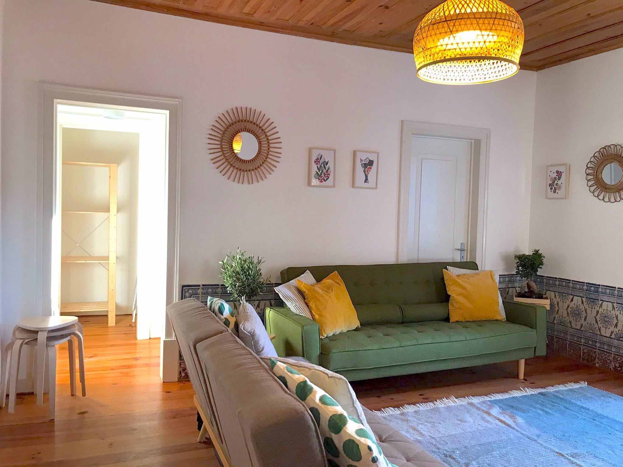 Superior Apartment, 3 Bedrooms | Living area
