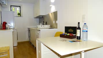 Standard Apartment | Private kitchen