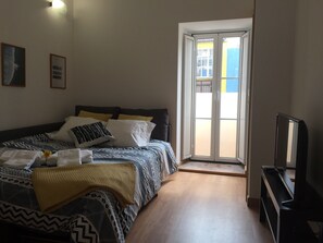 Chambres insonorisées, fer et planche à repasser