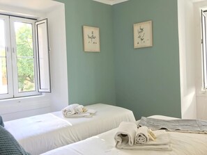1 bedroom, iron/ironing board, cots/infant beds, free WiFi - Apartments Center Santos (Lisbon)