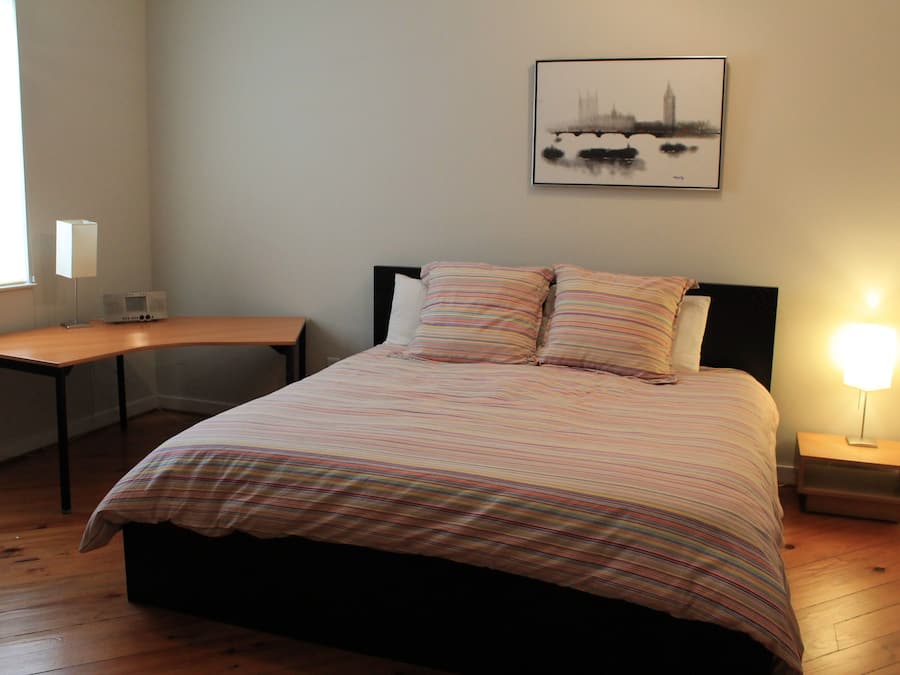 Chambre Standard, 1 très grand lit