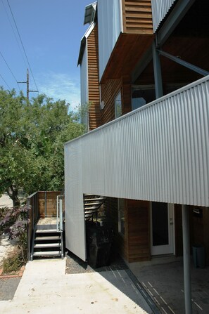 Chambre, 1 très grand lit