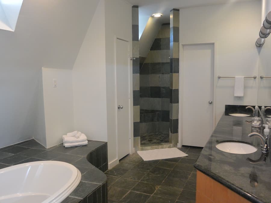 Chambre Deluxe, 1 trĂšs grand lit, non-fumeur | Salle de bain