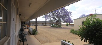 Aromet Motor Inn