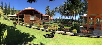 春天花园度假村