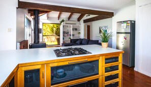 Interior - Beach Haven Scamander <br>Unlimited Wifi (Scamander)