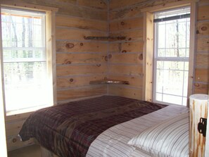 3 bedrooms, bed sheets