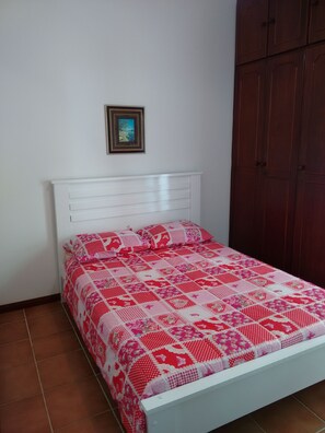 4 bedrooms