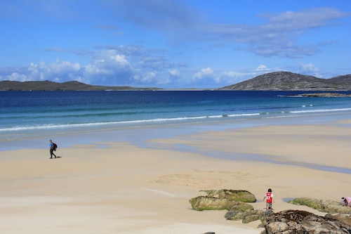 Shiantview Cottage - Magnificent Sea Views 