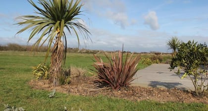 Seaside house, 4 bedrooms, garden and terrace