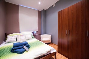 2 bedrooms
