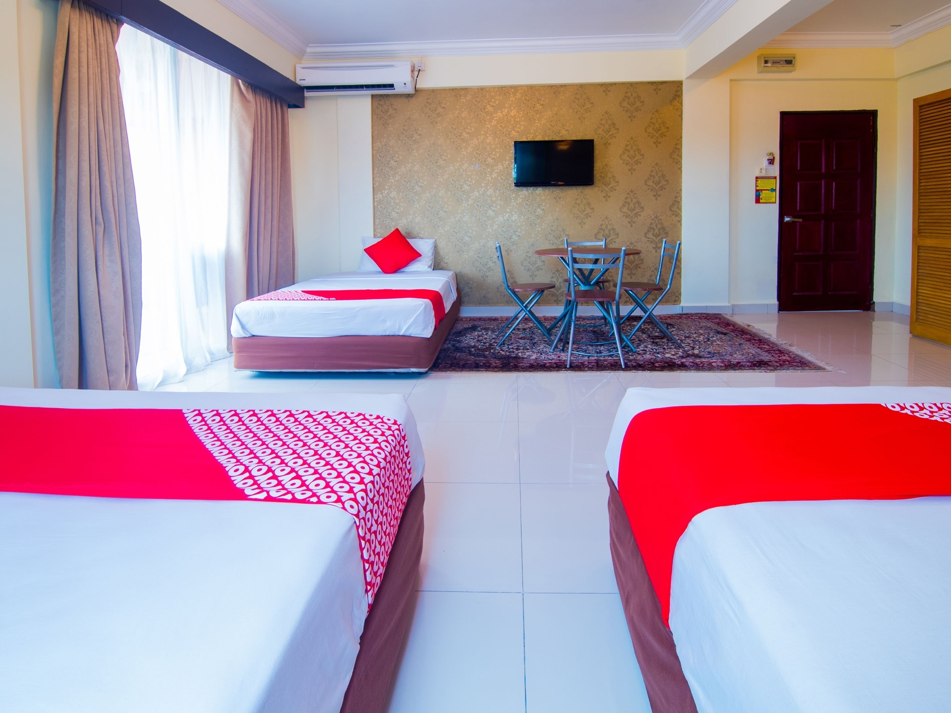 family suite | free wifi, bed sheets