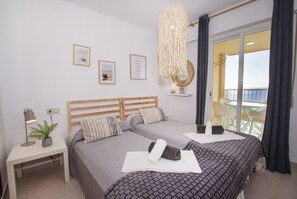 1 slaapkamer, een strijkplank/strijkijzer, wifi (toeslag), beddengoed