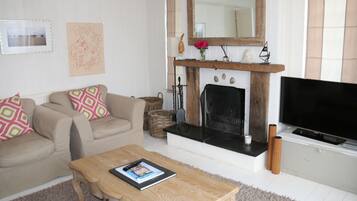 TV, fireplace, DVD player, table football