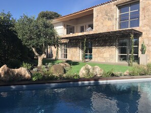 Pool - CHARMING VILLA IN BONIFACIO STONES (BONIFACIO)