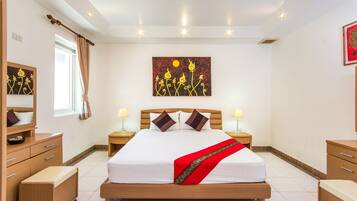 2 chambres, coffres-forts dans les chambres, Wi-Fi gratuit