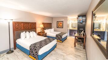 Premium-Zimmer | Individuell dekoriert, individuell eingerichtet, Schreibtisch