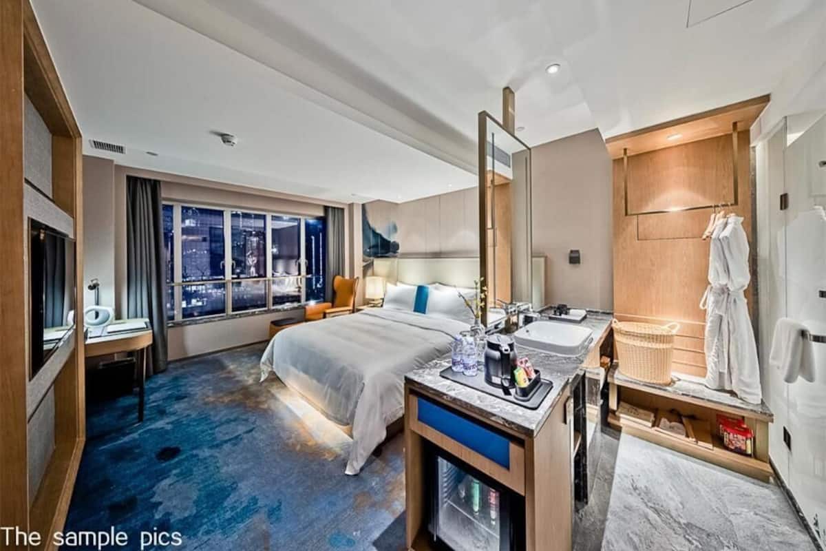 In-room safe, desk, blackout curtains, soundproofing