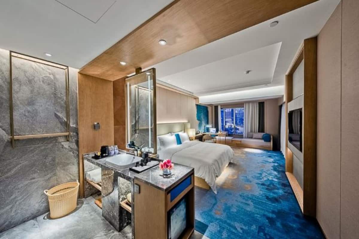 In-room safe, desk, blackout curtains, soundproofing