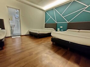 Family Room, Multiple Beds, Non Smoking, River View | Free WiFi, bed sheets