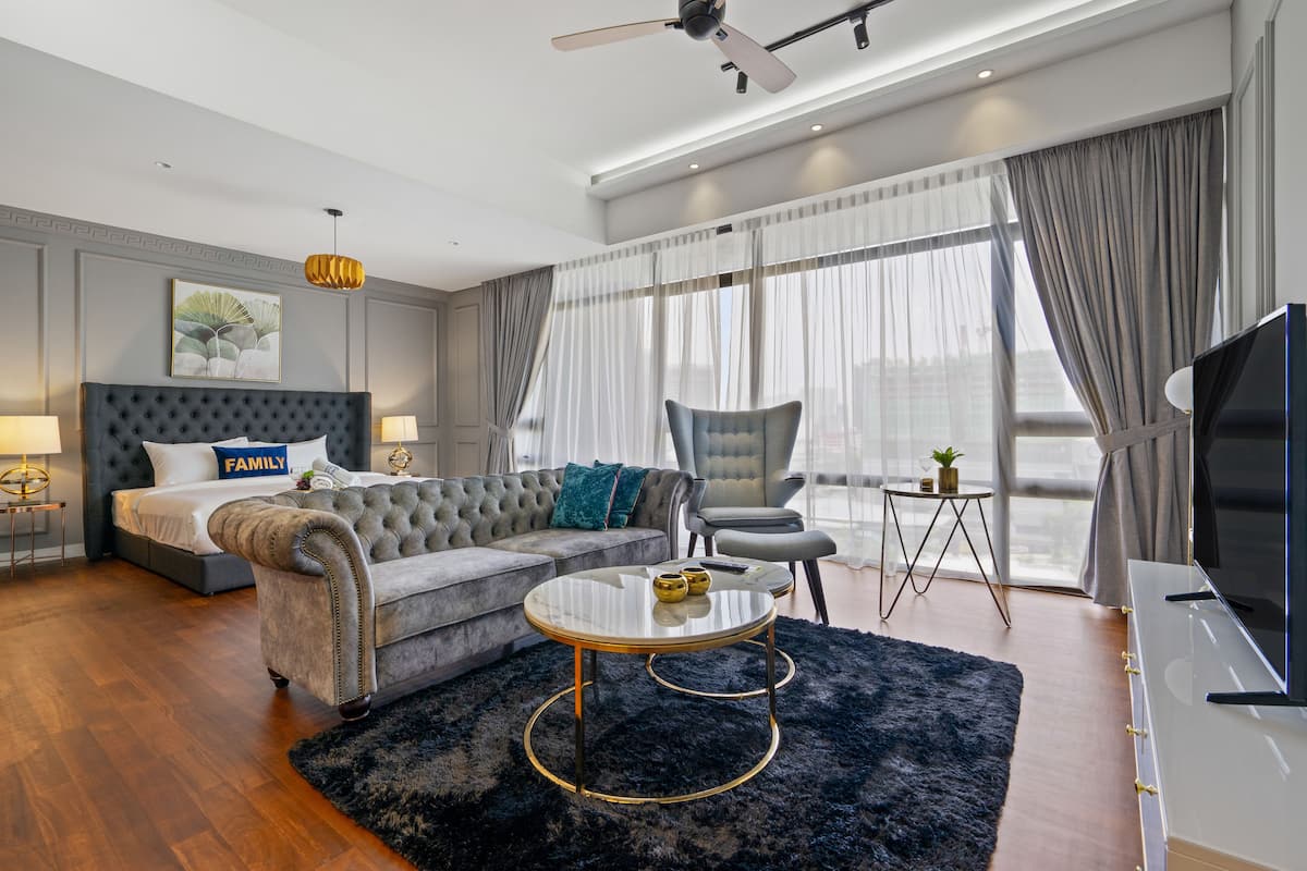 Premier Studio Suite | Living area