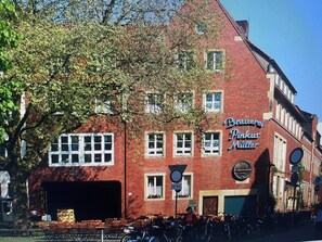 Exterior - NATURE and PEACE 🍀 Cozy, quiet 2-room vacation apartment in Münster. (Münster)