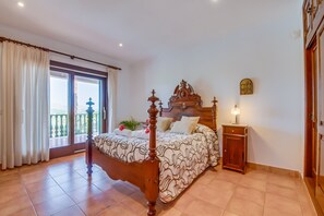 5 bedrooms, iron/ironing board, free WiFi, bed sheets - Rural Finca in Alcudia Ca Na Siona with pool (Alcudia)