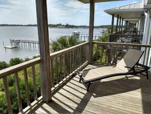 Family Condo, 2 Queen Beds, Non Smoking, Ocean View | Balcony - Seahorse Landing (Cedar Key)