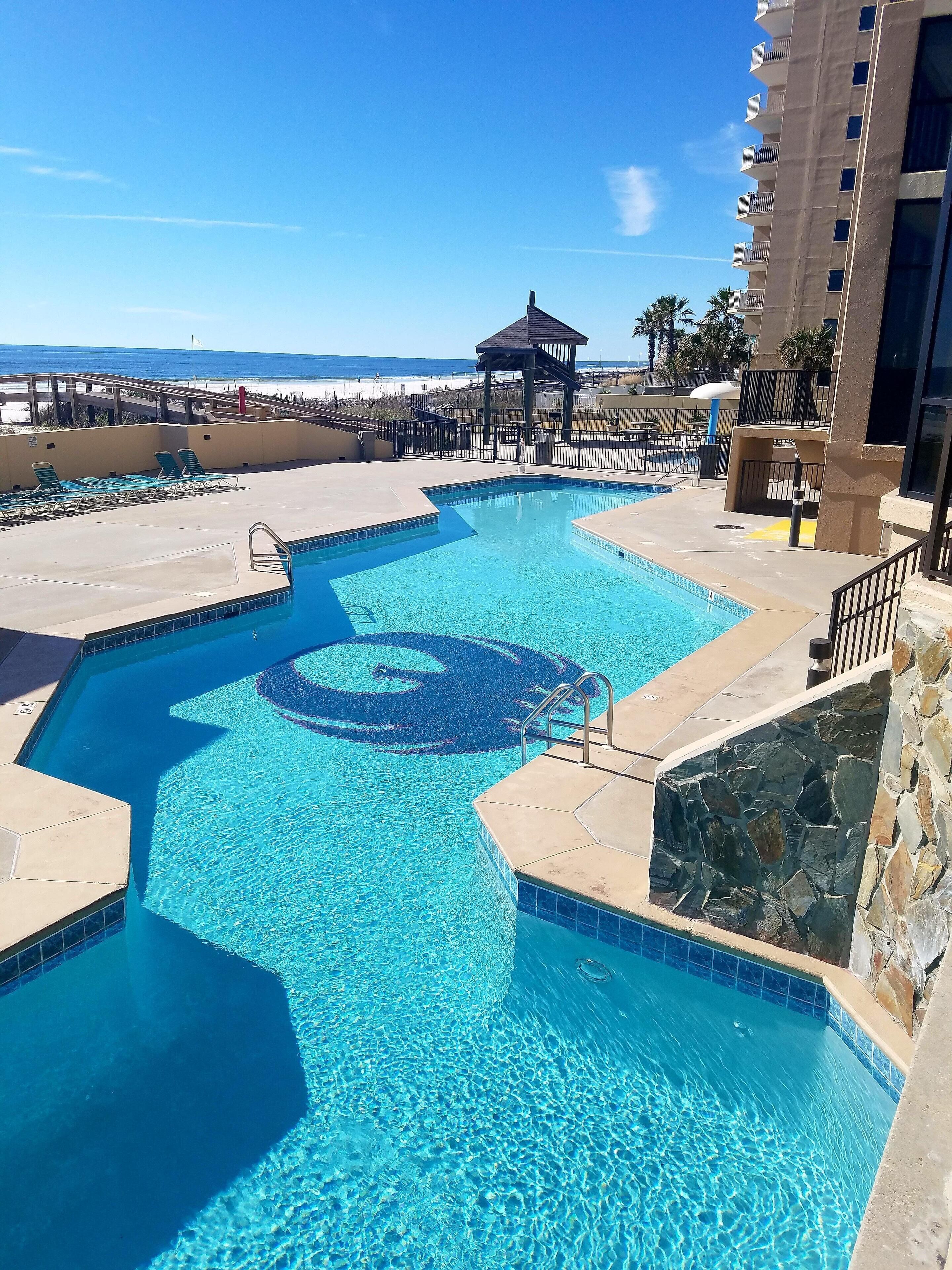 Indoor pool, outdoor pool