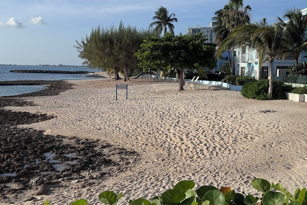 Beach next door, perfect for walks in the sand!