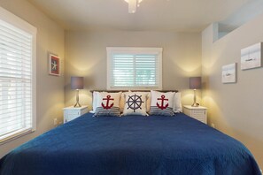 1 bedroom, internet, bed sheets