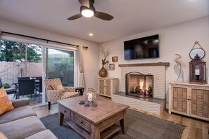 TV, fireplace, DVD player