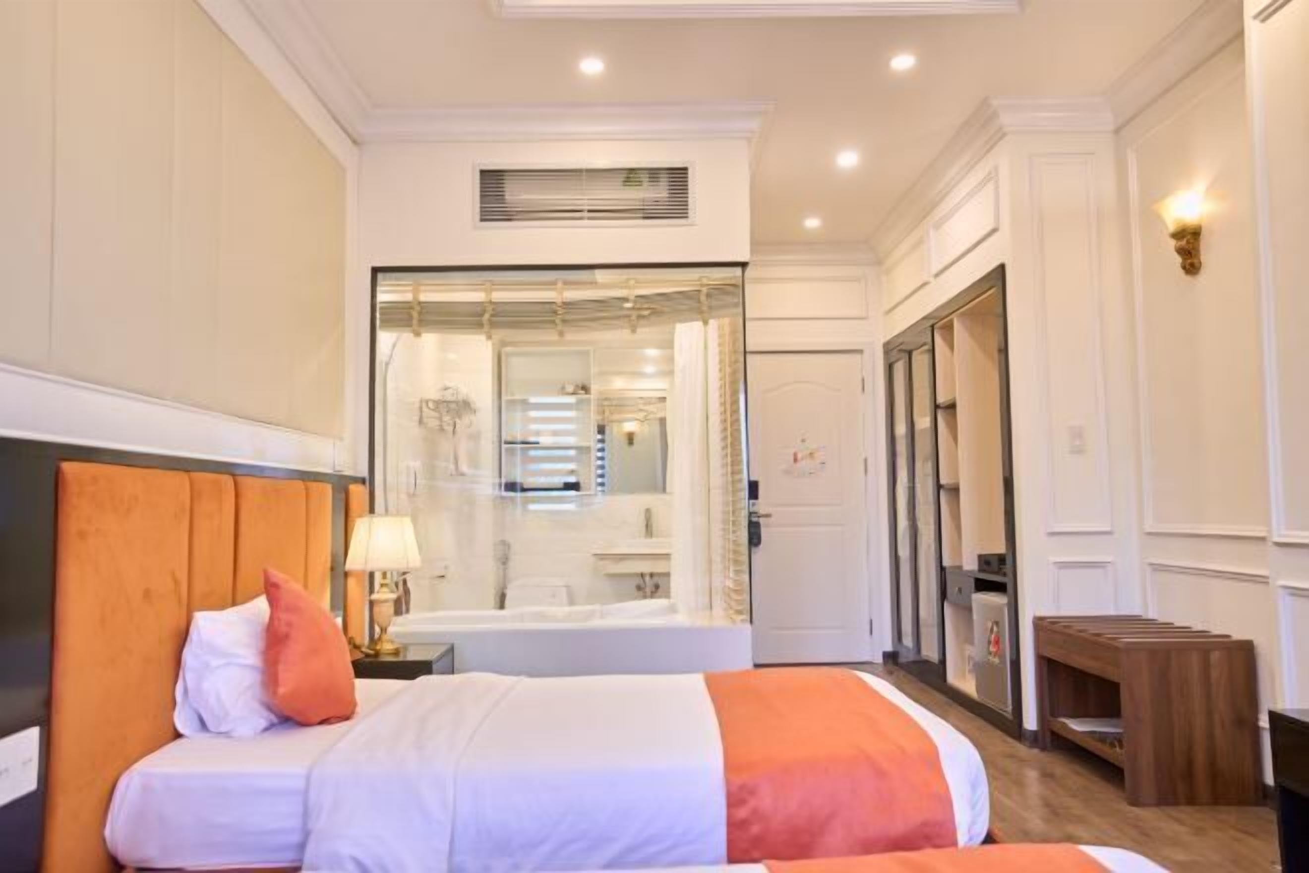Premium bedding, Select Comfort beds, minibar, in-room safe