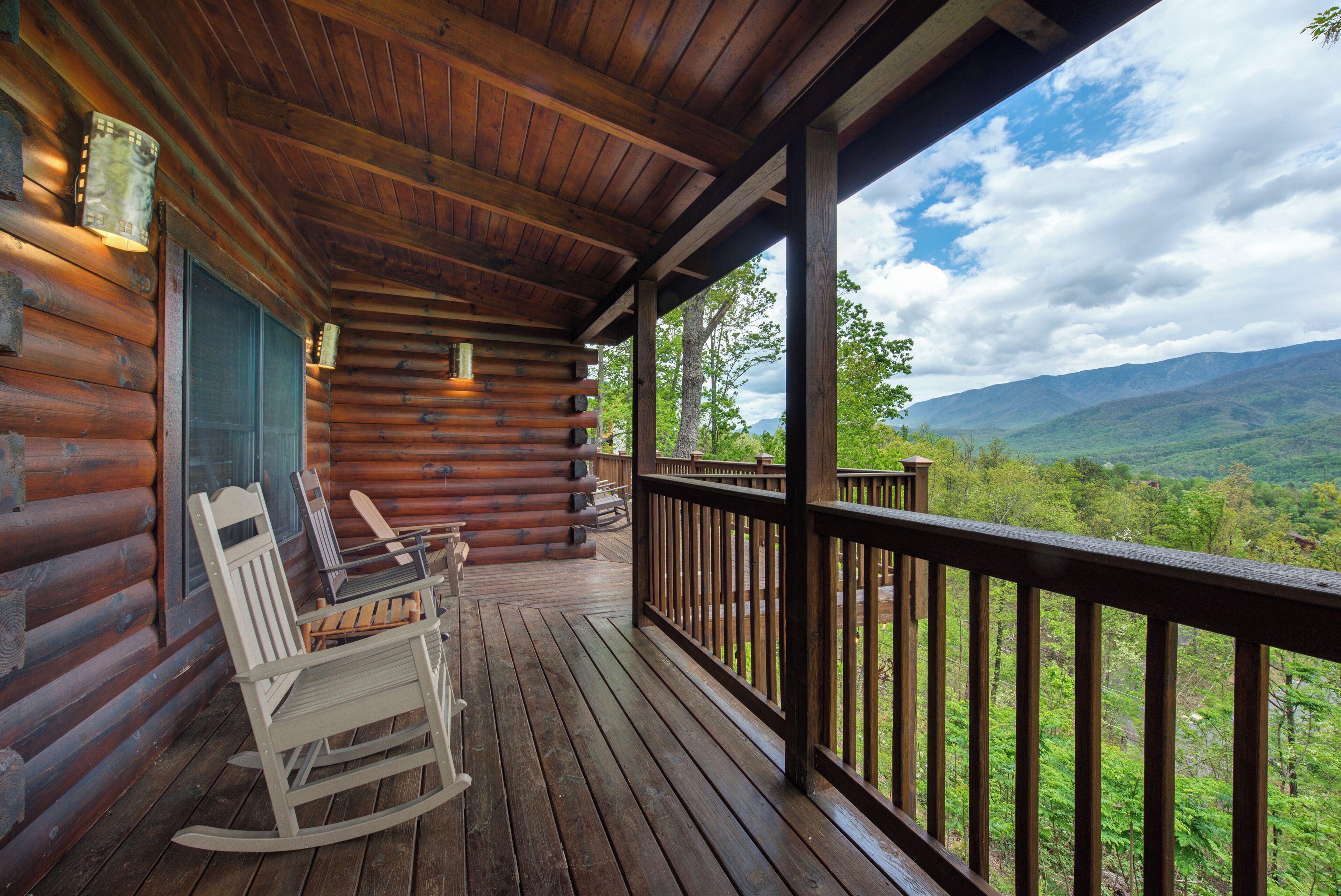 28-26_DancingBearLodge