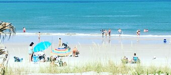 Duplex familial face à l'océan à la plage 🏖 