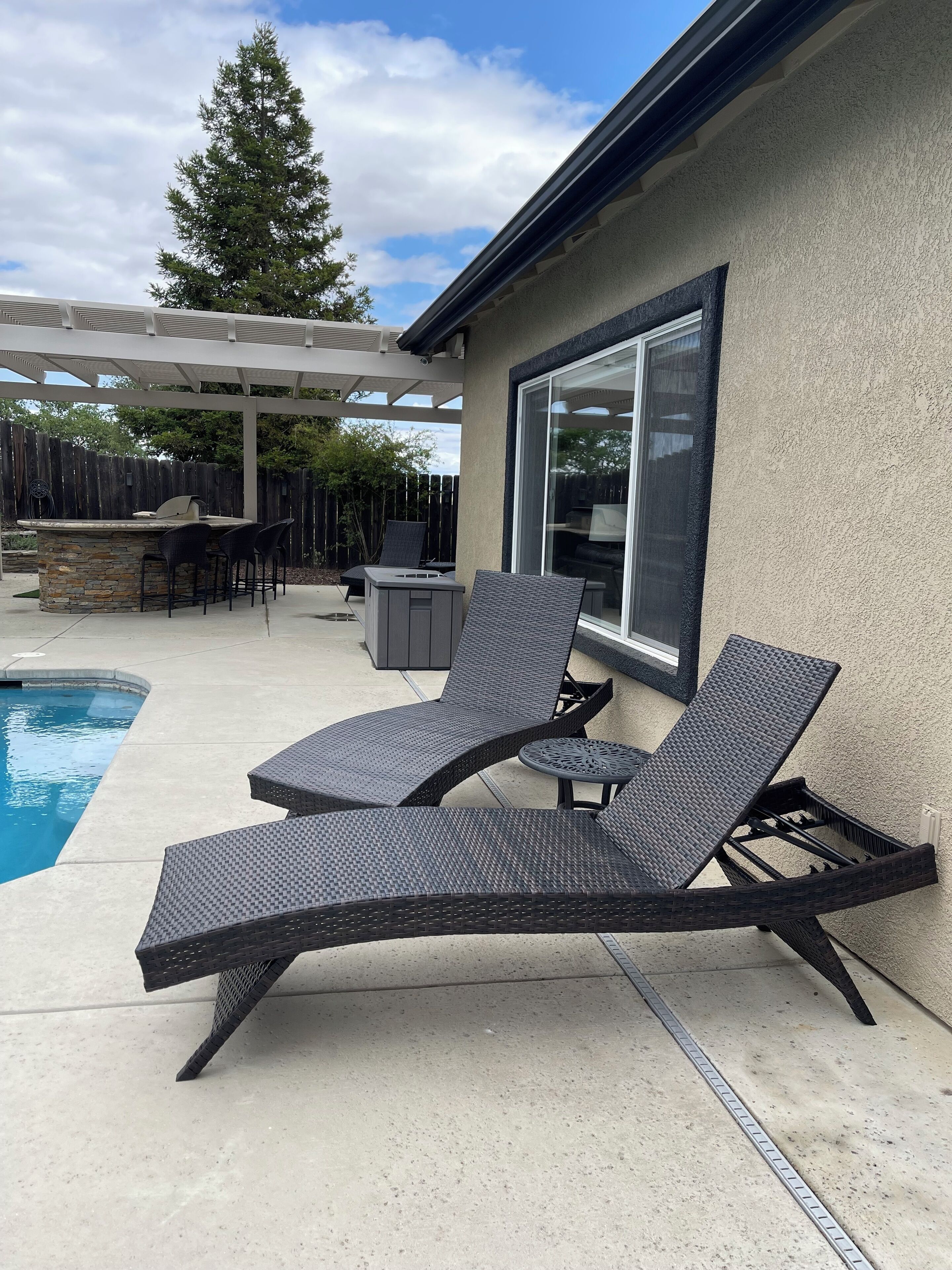 New large luxurious loungers!