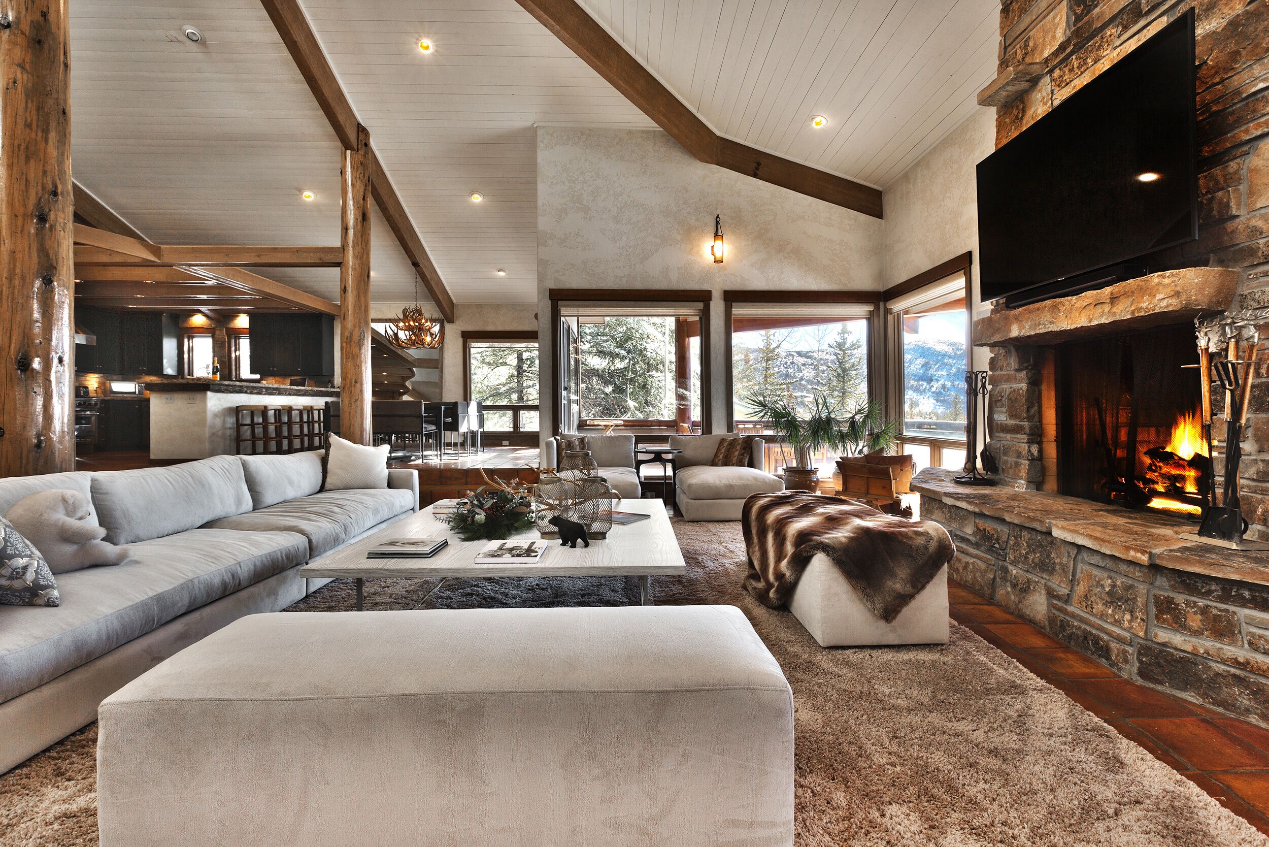 Your Own Ski-Lodge Experience- roaring fires, two bars, billiards rooms & more 