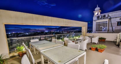 Hotel Sumaditya