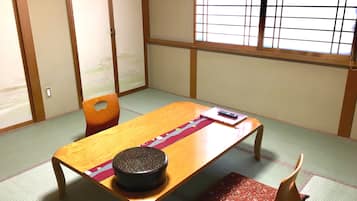 Japanese Style Room in Main Building, 8 Tatami-mats | In-room safe
