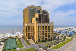 Exterior - Spacious condo with pool, hot tub, tennis courts, & sauna (Orange Beach)