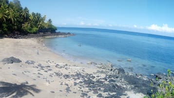 Una playa cerca