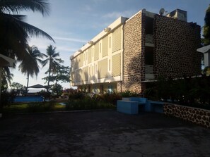 Front of property - Hotel Al Amal (Mutsamudu)