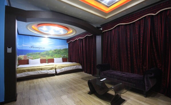 VIP | Free WiFi, bed sheets - Paragon Motel (Geoje)