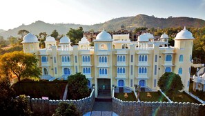 Aerial view - The Everest Hill Resort & Spa-Kumbhalgarh (Kumbhalgarh)