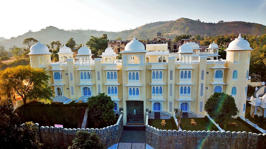 The Everest Hill Resort & Spa-Kumbhalgarh