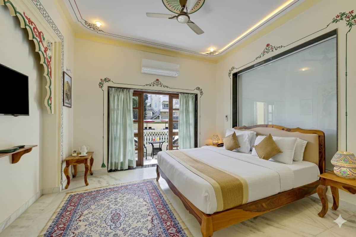 1 bedroom, Frette Italian sheets, premium bedding, Select Comfort beds