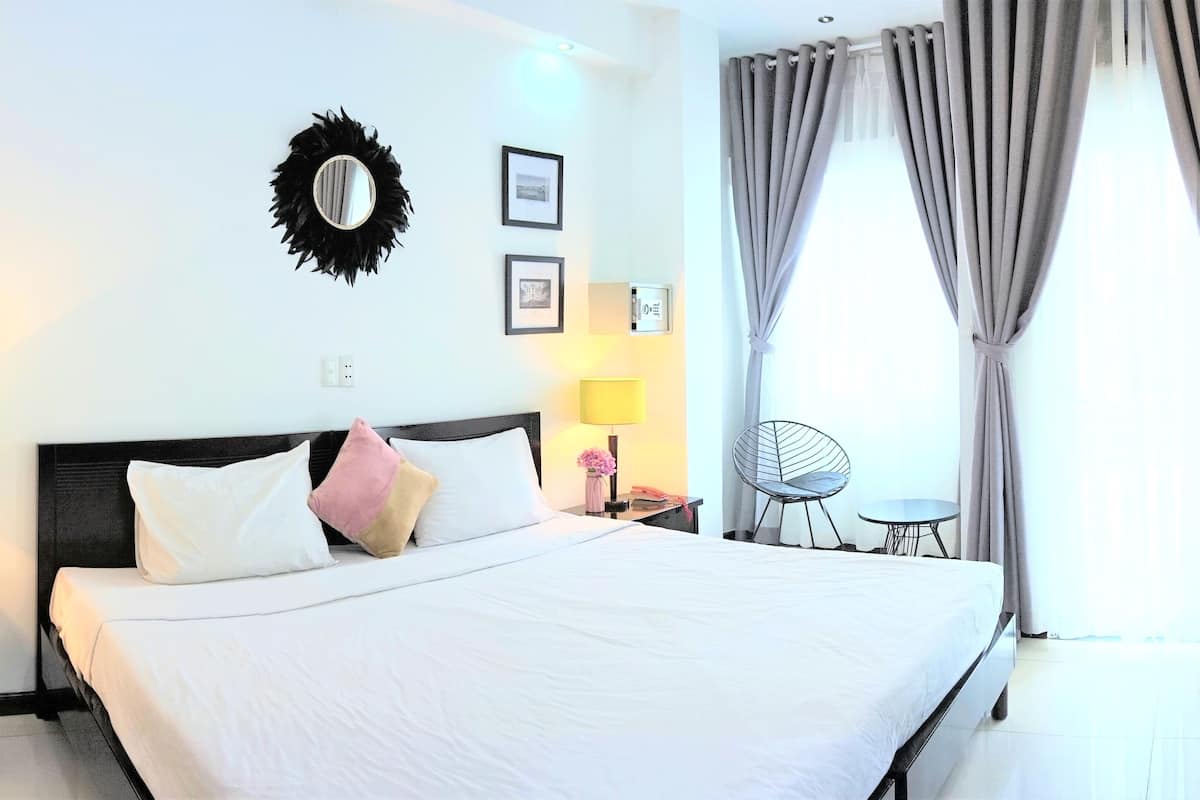 Deluxe Double or Twin Room, 1 Bedroom, Balcony, City View | Interior